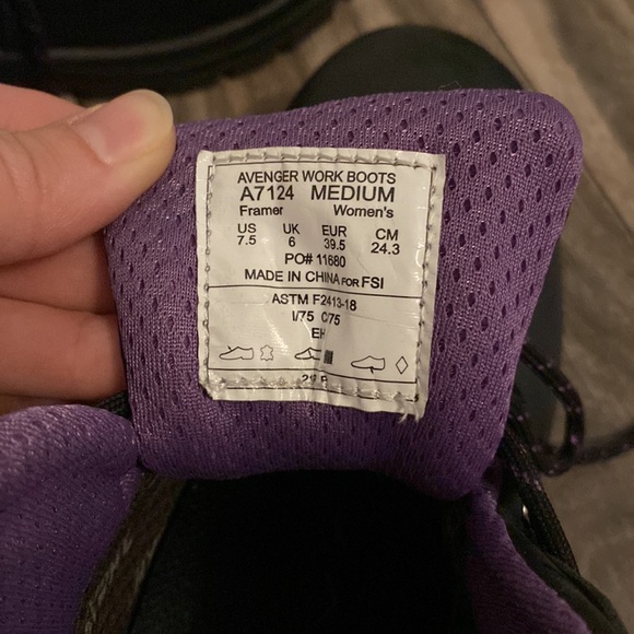 Avengers work boot Size 7.5 - Picture 8 of 9
